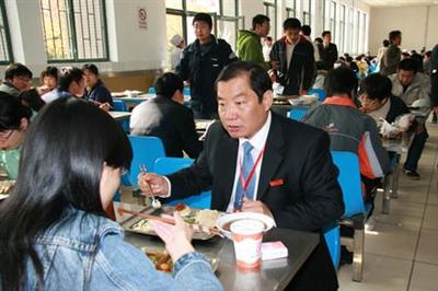 石龍飯?zhí)贸邪?一站式貼心服務與專業(yè)餐飲管理報價指南